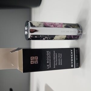Givenchy Le Rouge Metallic Lipstick 01 Sparkling Peony 12 oz/ 3.4 g